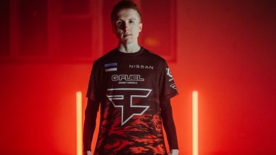 Ropz con la camiseta de FaZe